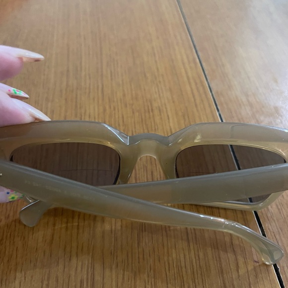 Frames - Picture 3 of 3